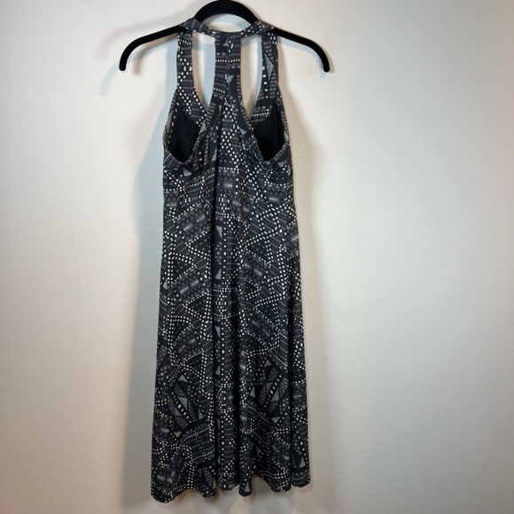 PrAna Cali Athletic Dress Gray Geometric Print Racerback Empire Waist  Sz Medium - Picture 2 of 15